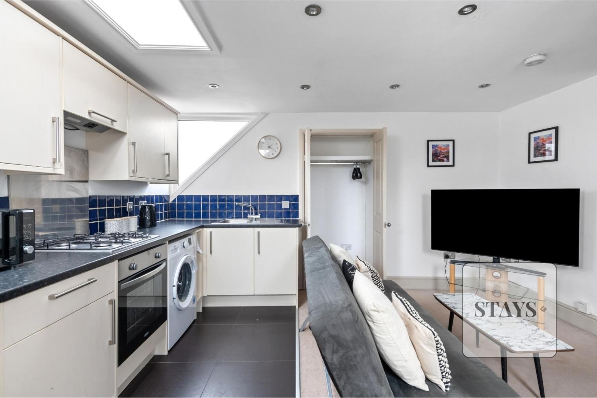 Cosy Apartment In Moulsham, Long Stays Welcome Челмсфорд Екстериор снимка