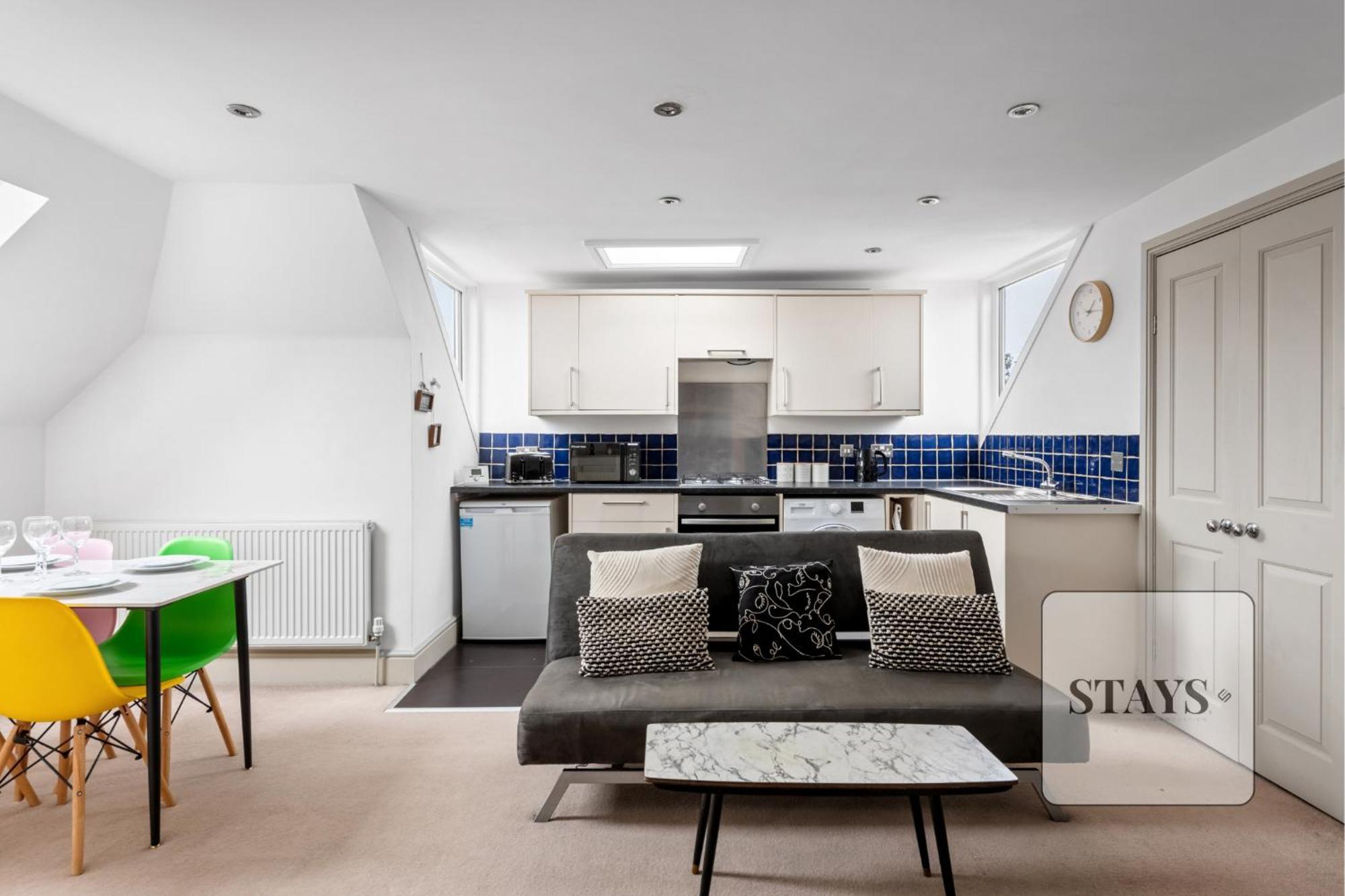 Cosy Apartment In Moulsham, Long Stays Welcome Челмсфорд Екстериор снимка
